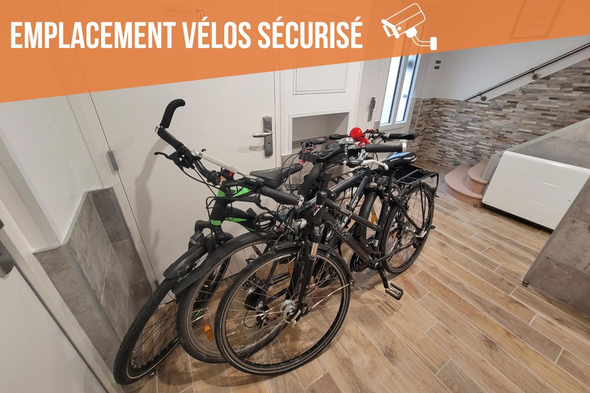 Promenade D'Automne - Netflix & Wifi - Climatisation- Parking Gratuit - Check-In 24H24 - Emplacement Velos - Goodmarning Châlons-en-Champagne Kültér fotó